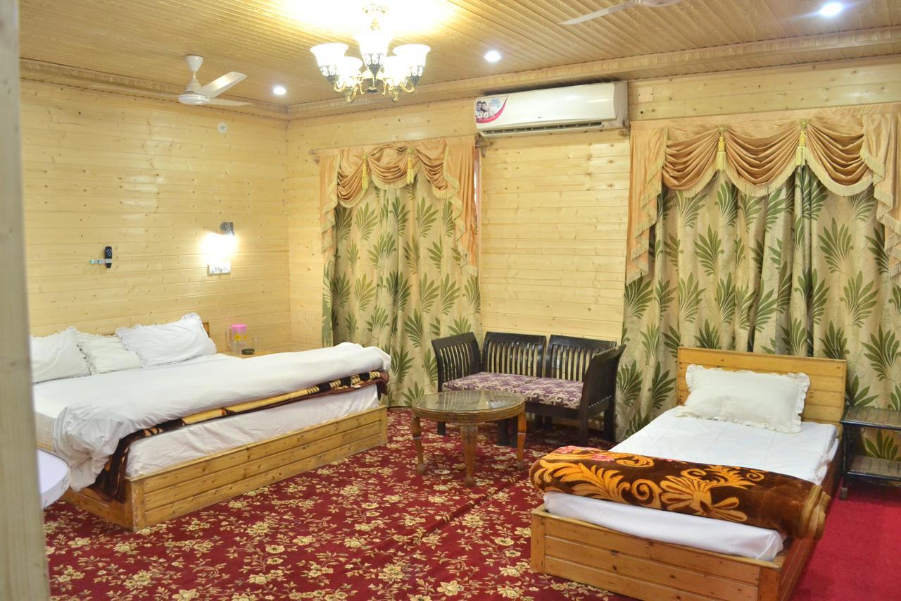 Hotel Grg Residency Srīnagar Buitenkant foto